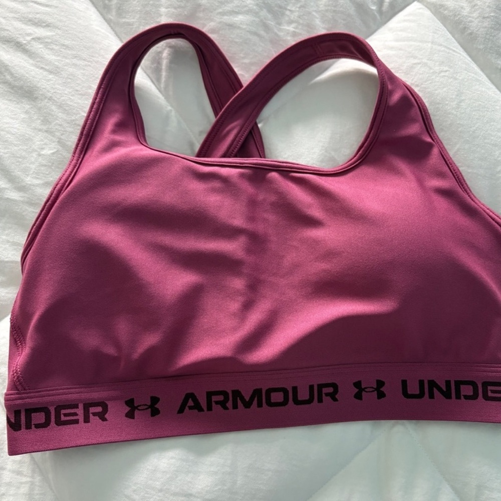 2 size Large sports bras